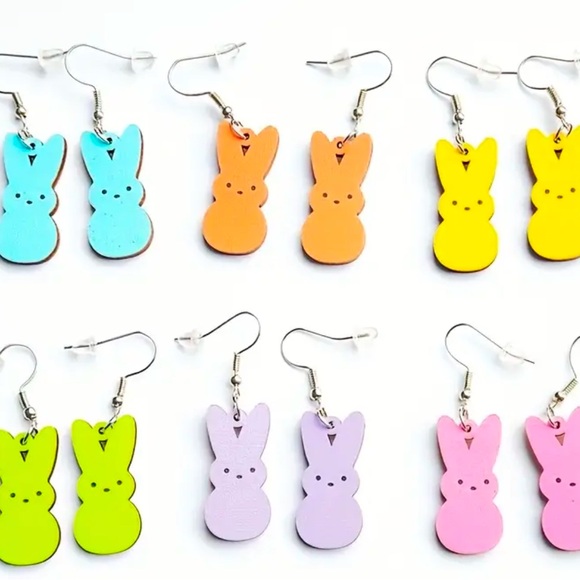 NWOT one pair of Peep earrings - Picture 2 of 4